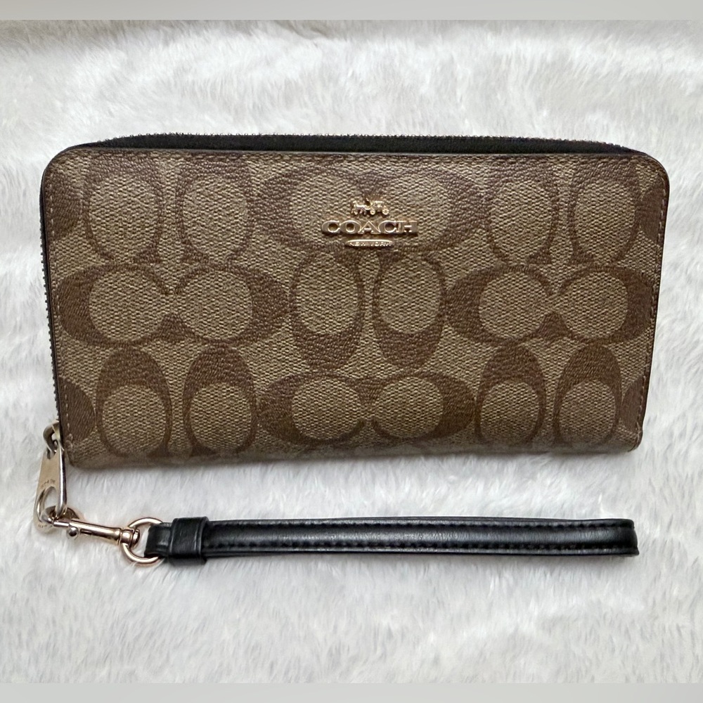 Coach Tan and Black Signature Wristlet
